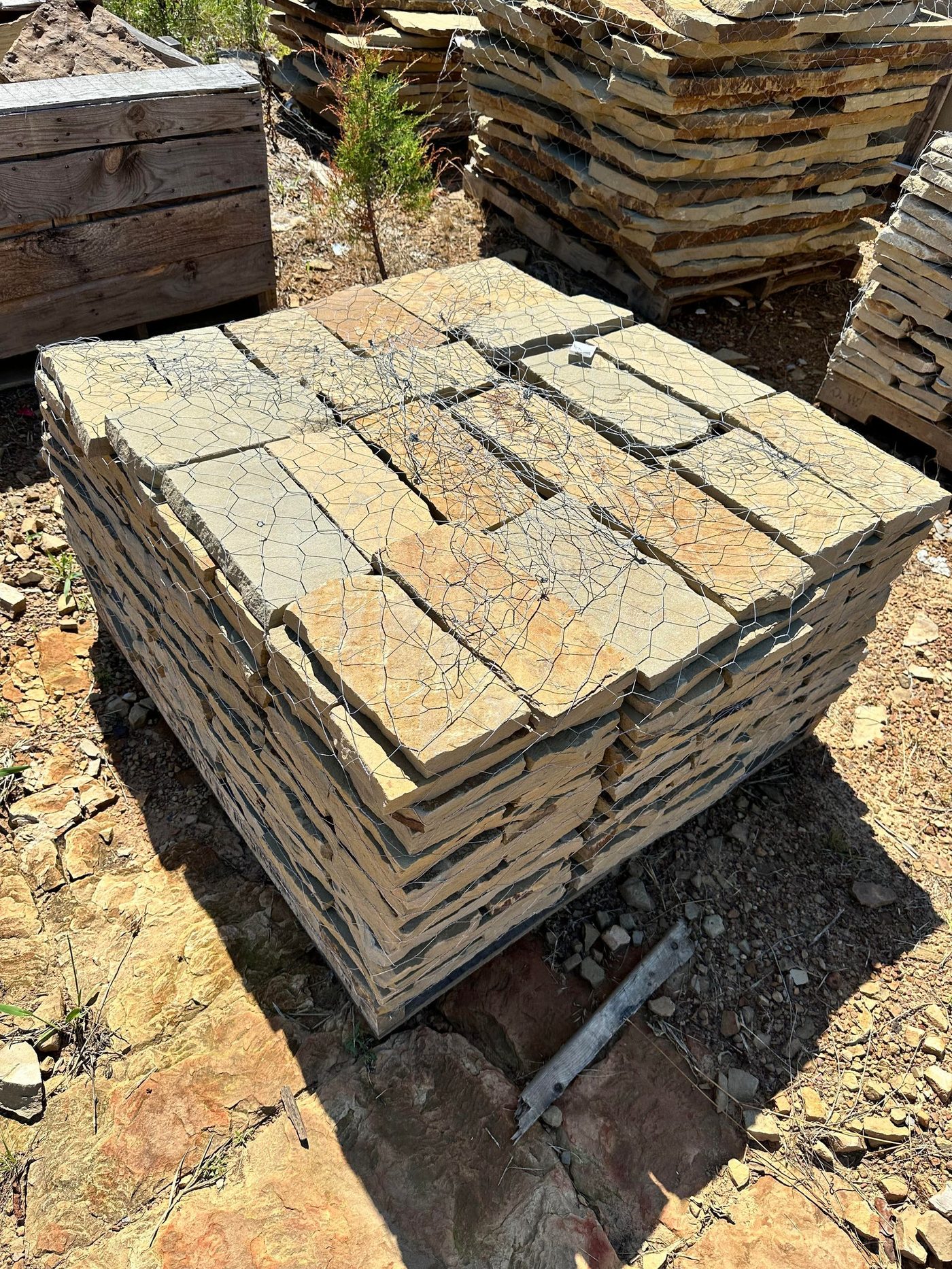 Cameron Brown Chopped Thin natural stone — Thin Veneer