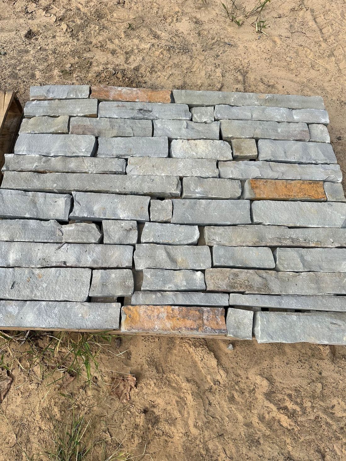 Cameron Blue and Brown Ledge Thin — photo 1