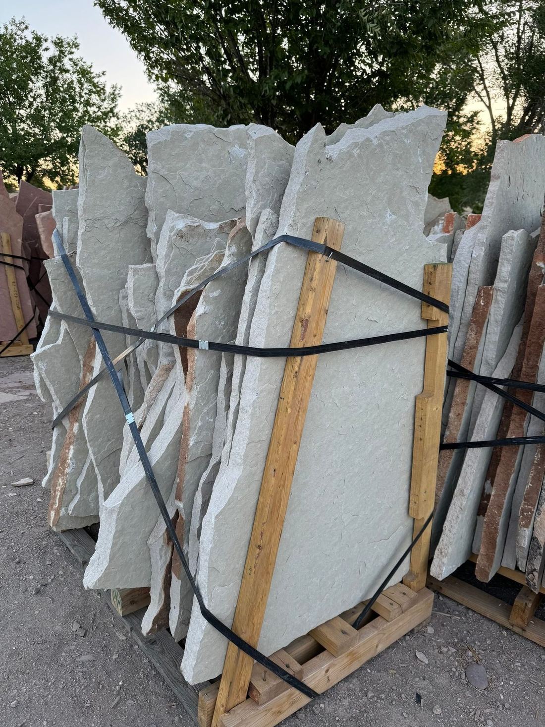 White Mountain Flagstone — photo 2