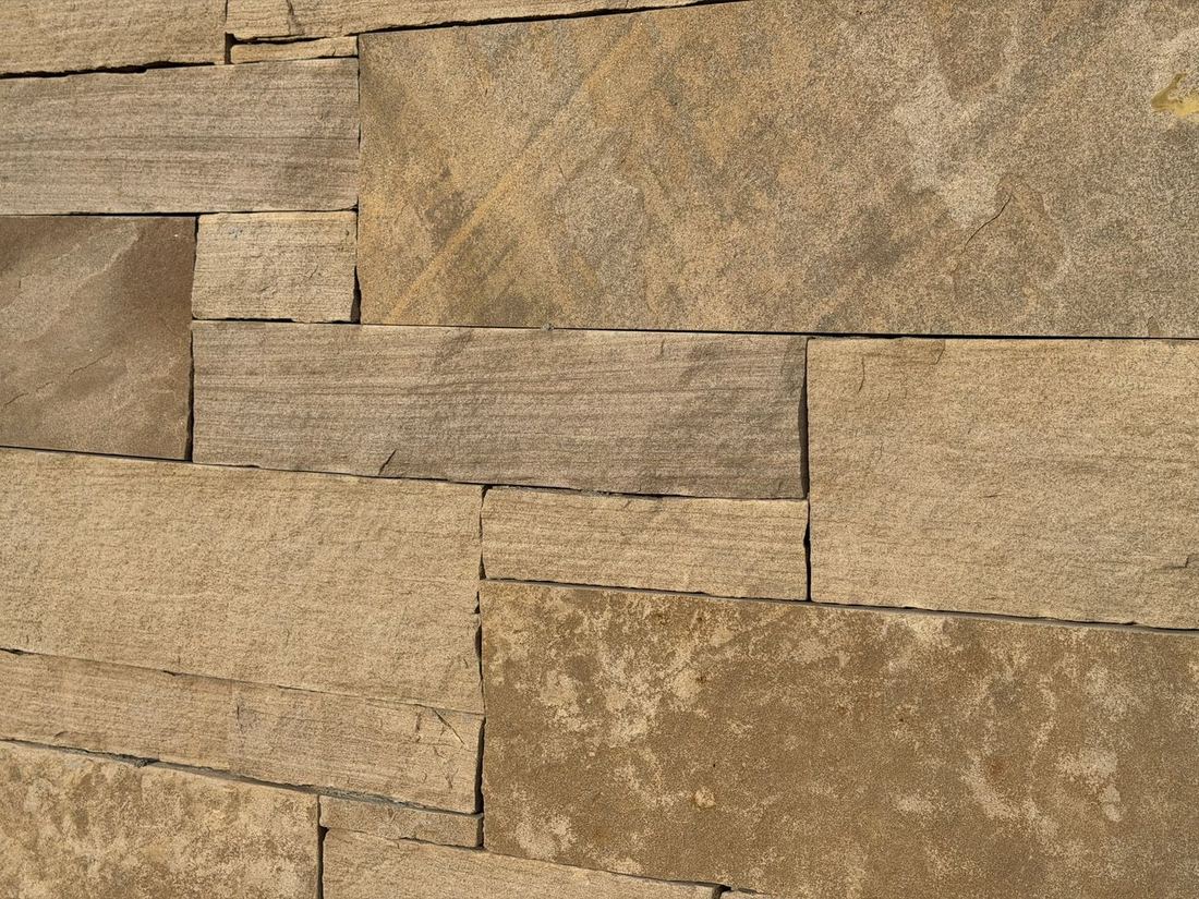 Fossil Creek Split Face Veneer — photo 1