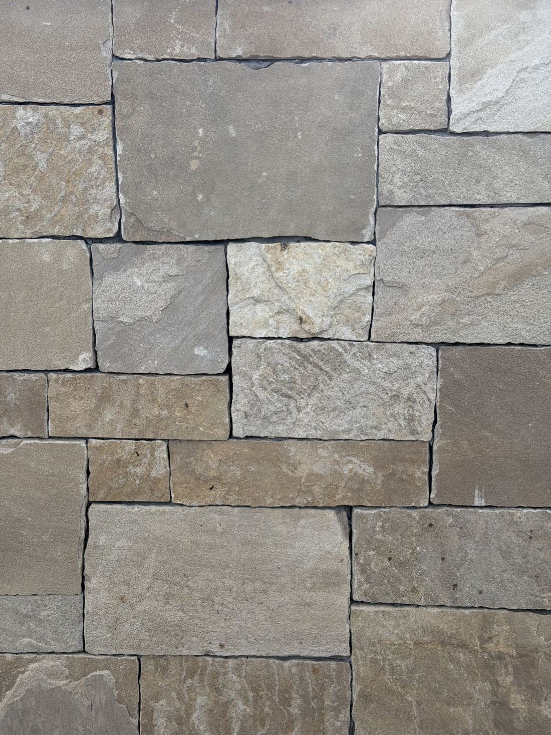 Fossil Creek Split Face Veneer — photo 2