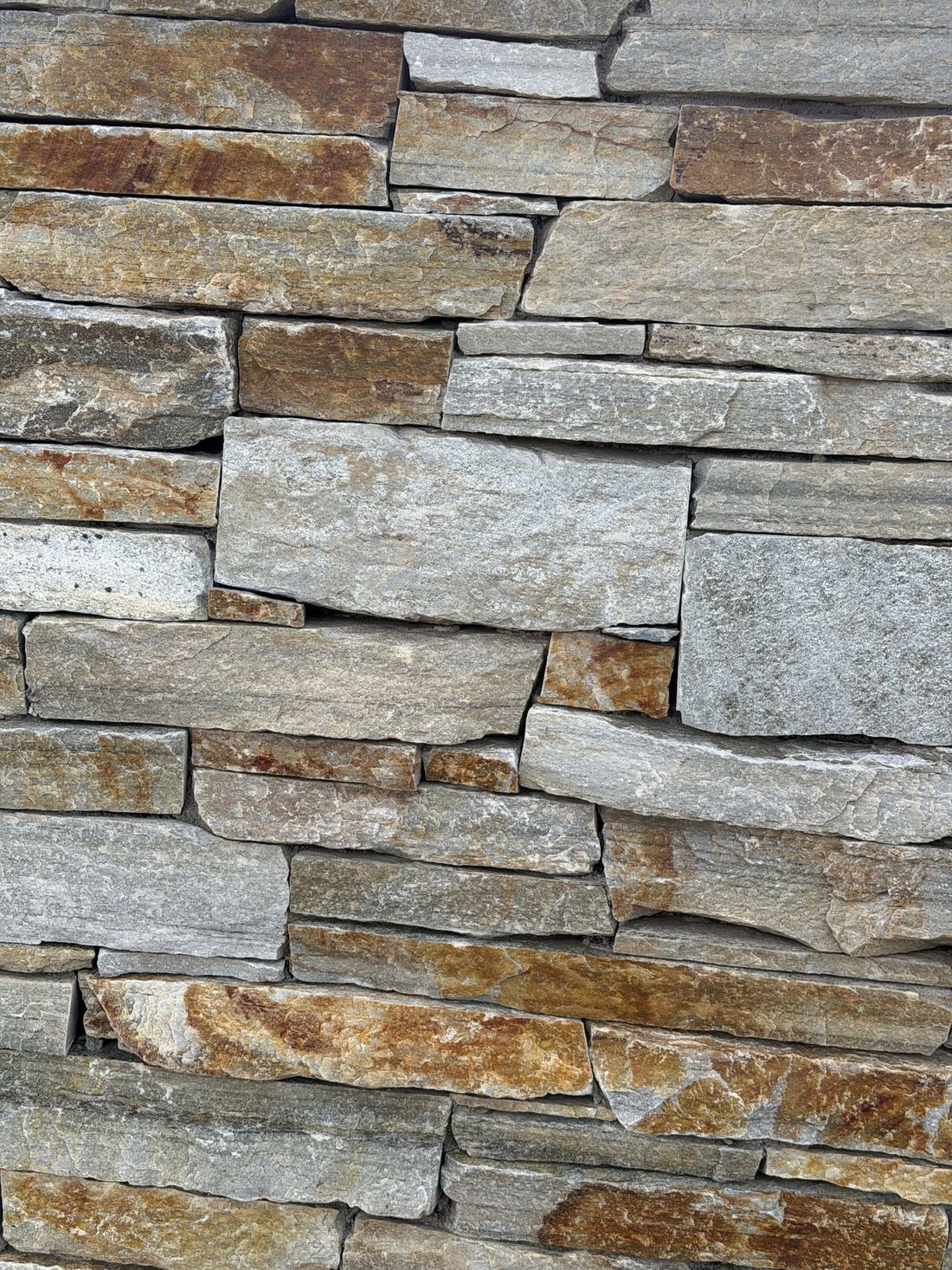 Storm Mountain Full Veneer — photo 1