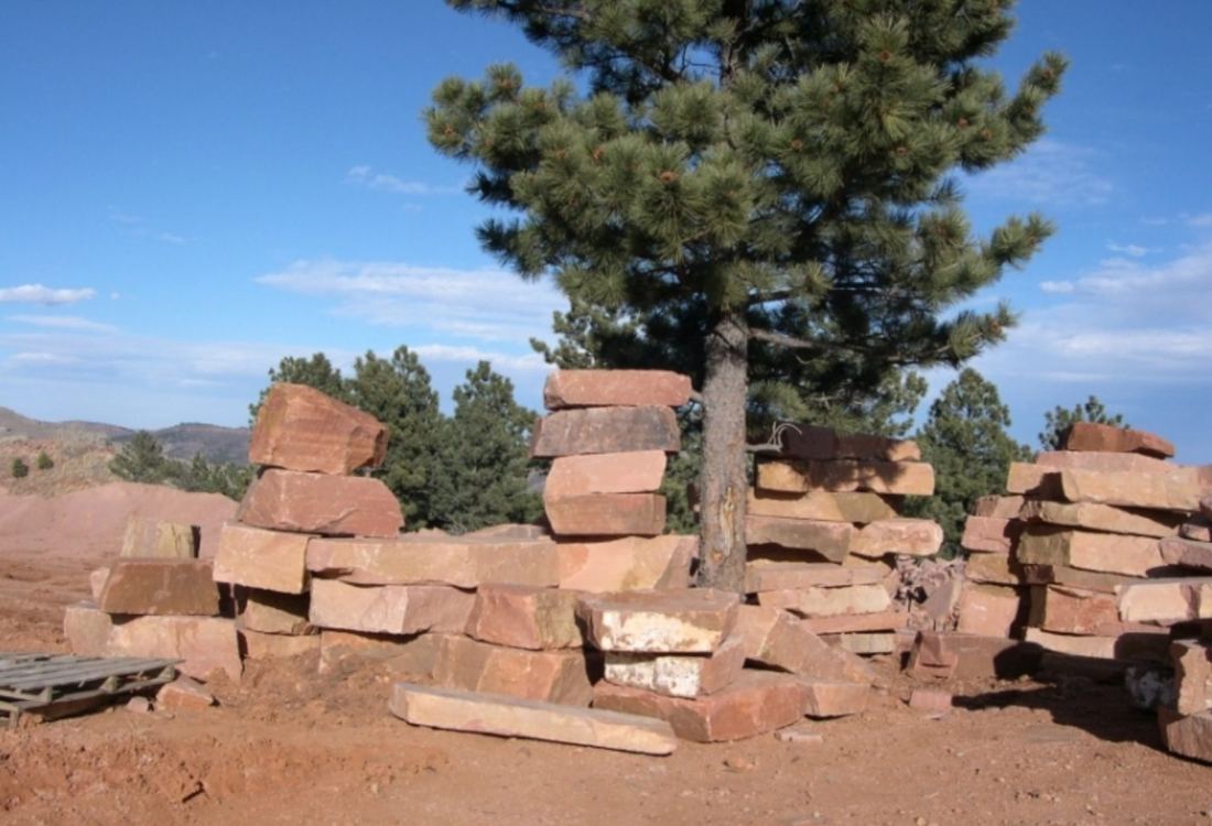 Colorado Rose Boulders/Slabs — photo 2